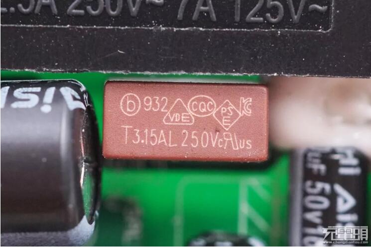 6378309972456152347482953